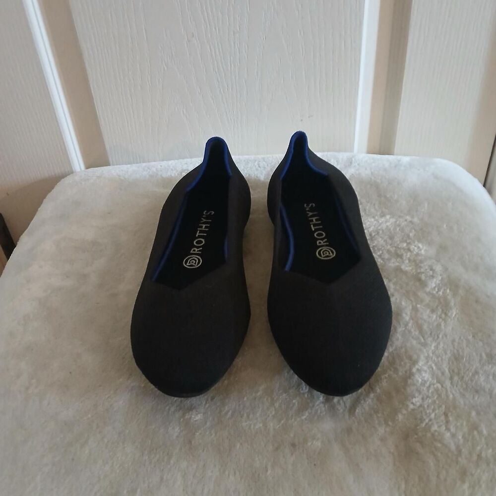 Rothy's The Flat Round Toe Black Ballet Flats Size 10.5 Classic Minimalist Basic - Picture 2 of 8